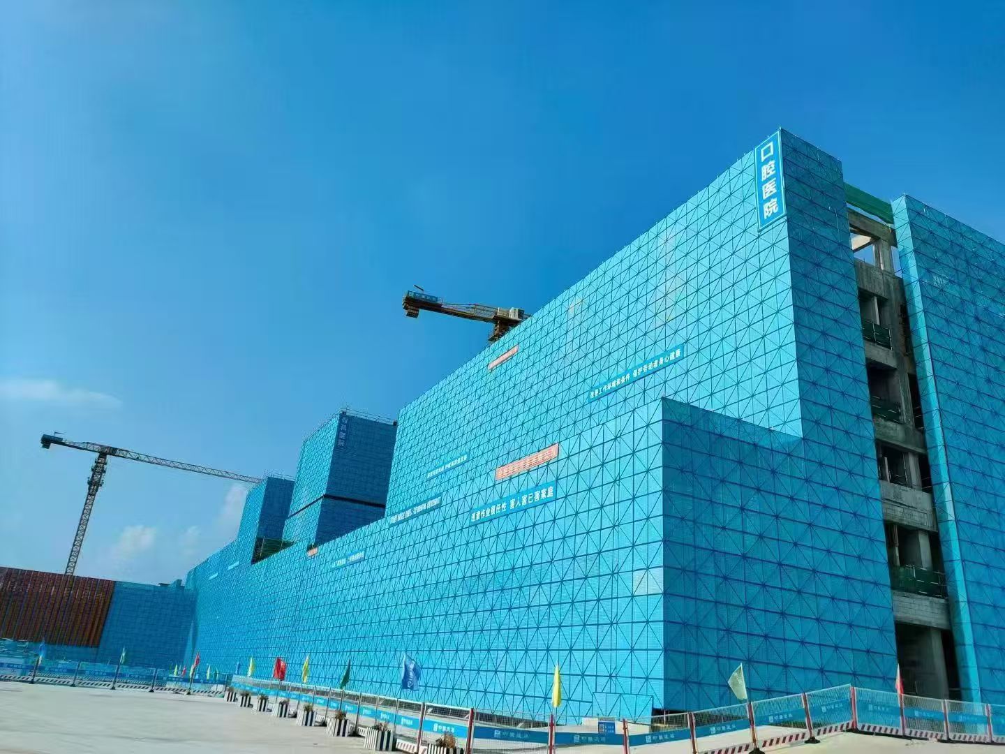 爬架網施工效果